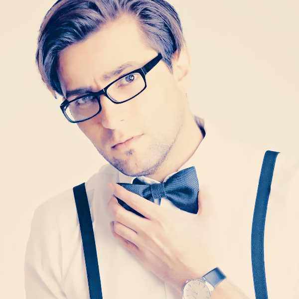 دانلود آهنگ عشق شیرین